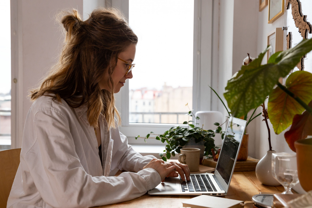 freelancer working remotely