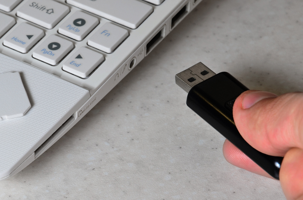 USB keyloggers